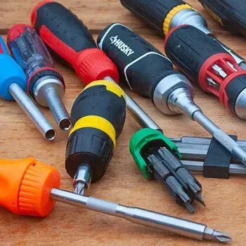 پیچ گوشتی و انواع آن