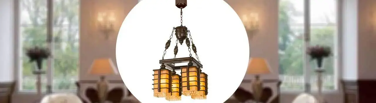 تصویری از لوستر مدل چهار شعله دارکار
